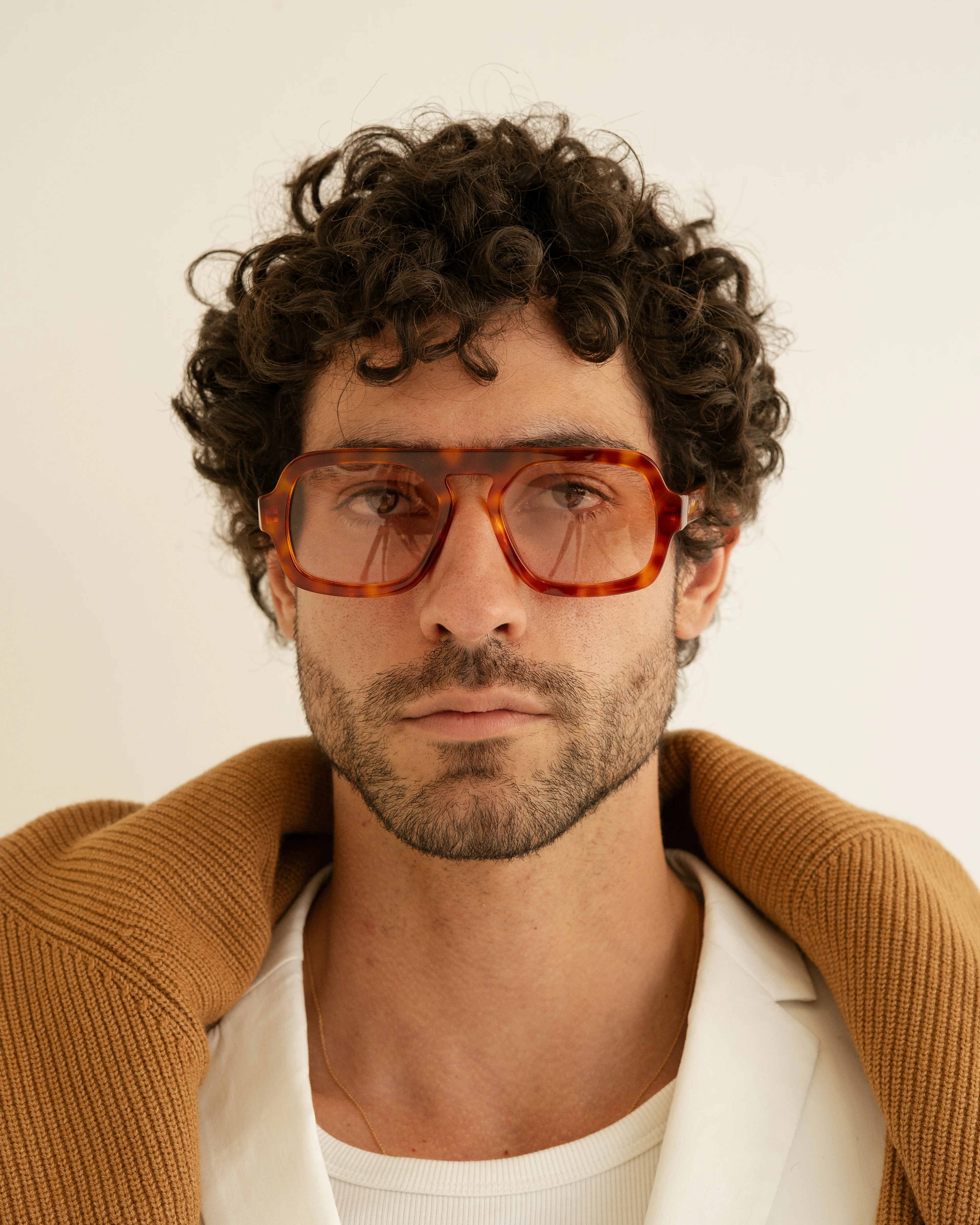 CONNOR - AMBER TORTOISE / CHAMPAGNE - Image 4