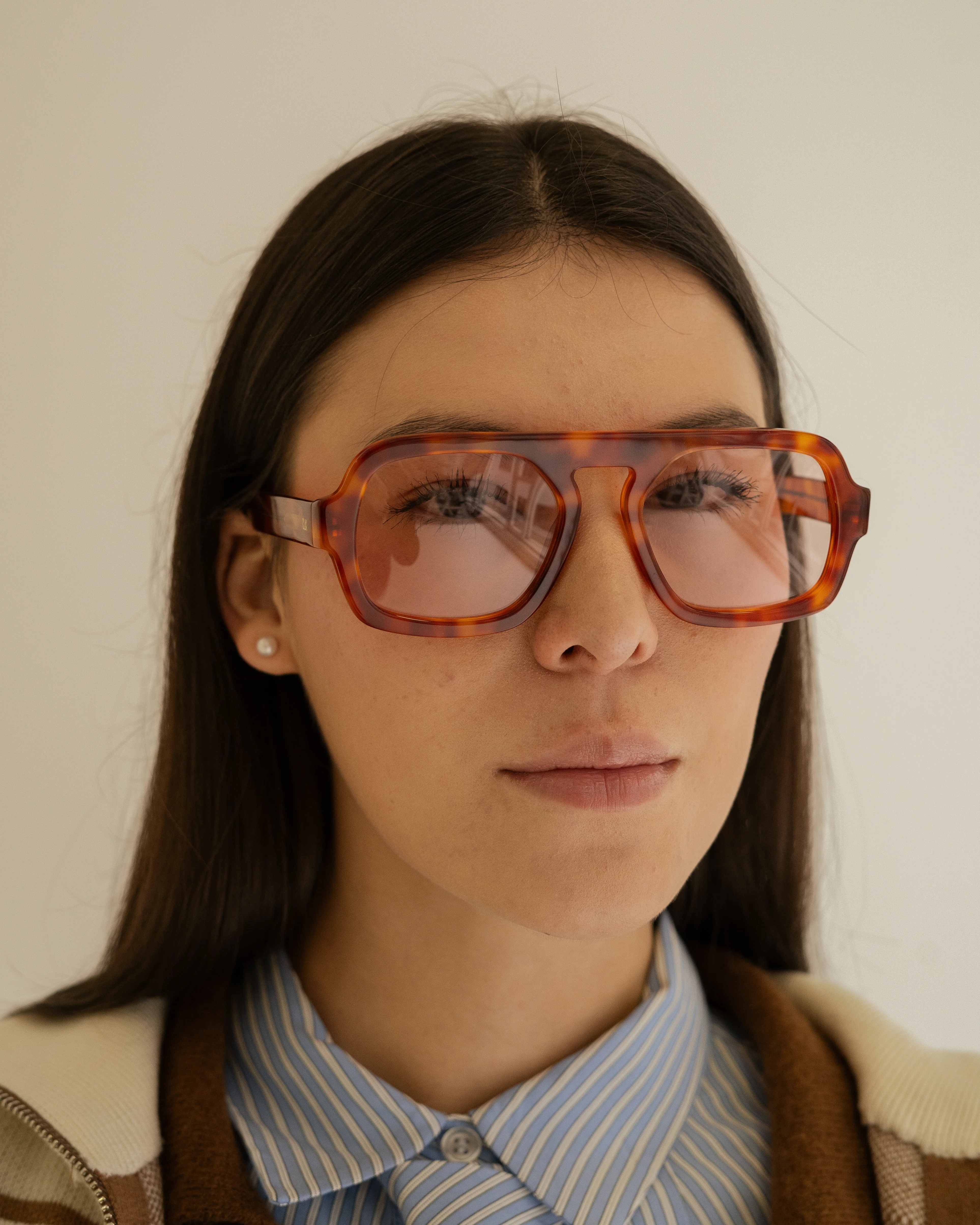 CONNOR - AMBER TORTOISE / CHAMPAGNE - Image 6