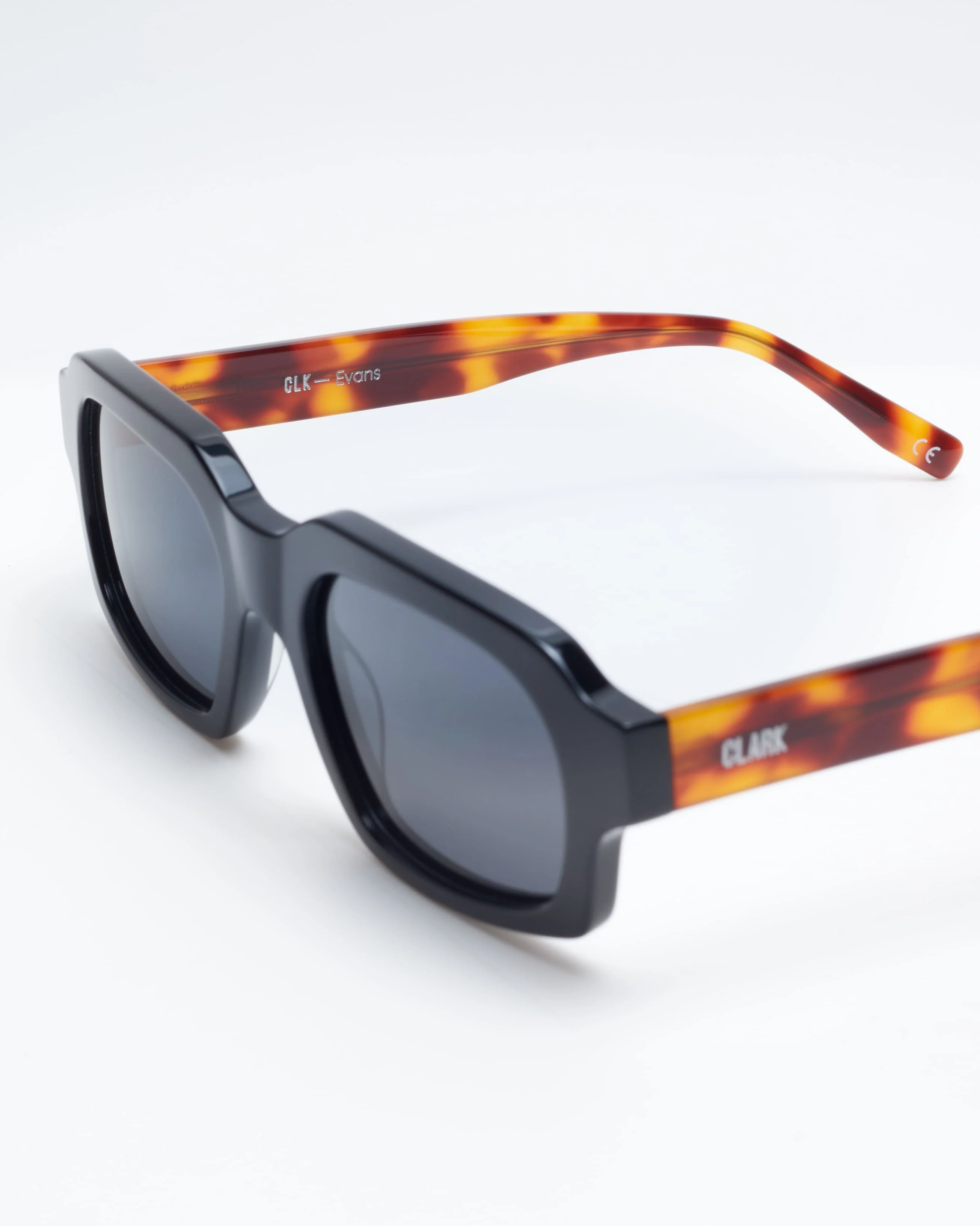 EVANS SUNGLASSES - CAREY/BLACK - Image 3