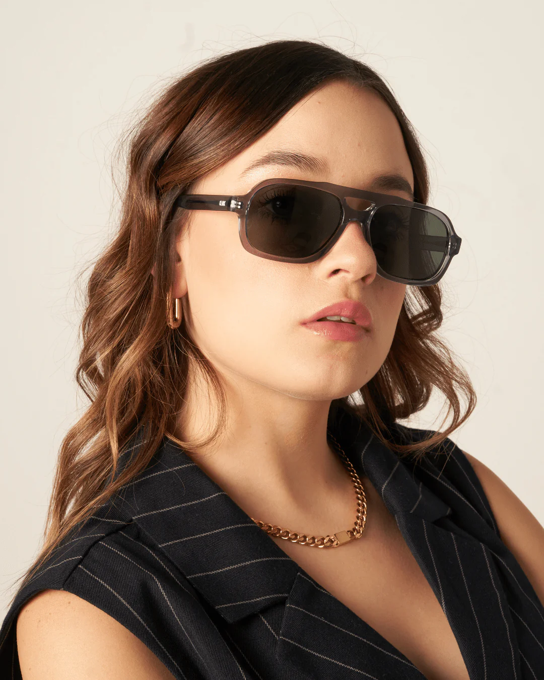 WOLF SUNGLASSES - TRANSPARENT/OLIVE - Image 4