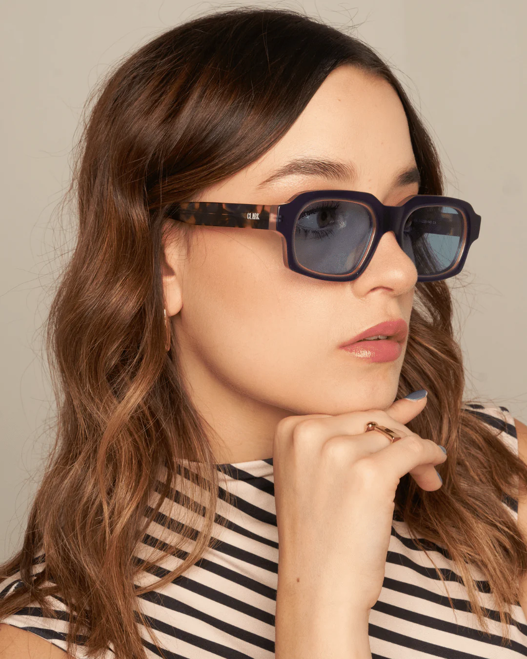 EVANS SUNGLASSES - VIBRANT/BLUE - Image 4