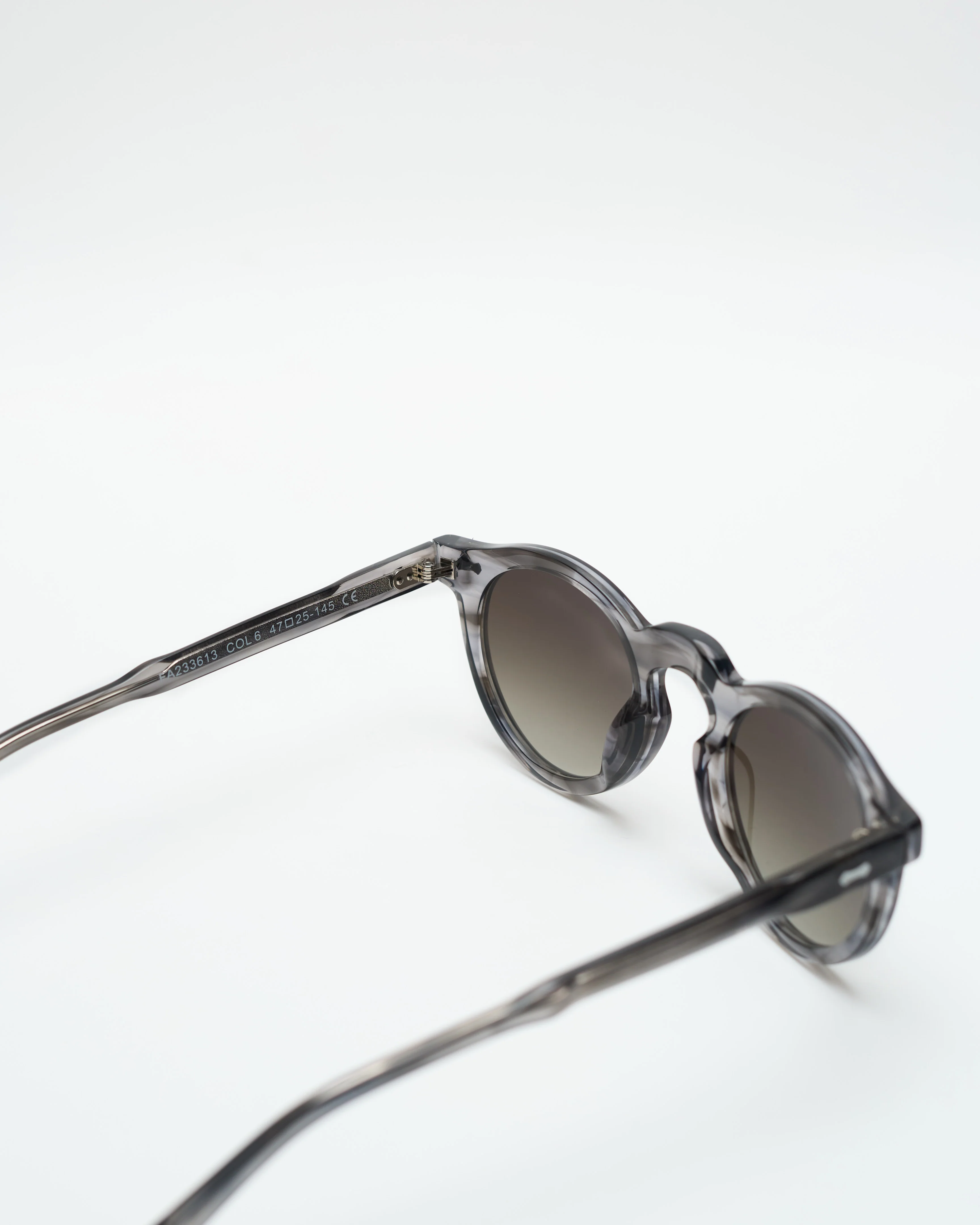 HARLEY - GREY TORTOISE / GRADIENT OLIVE - Image 3