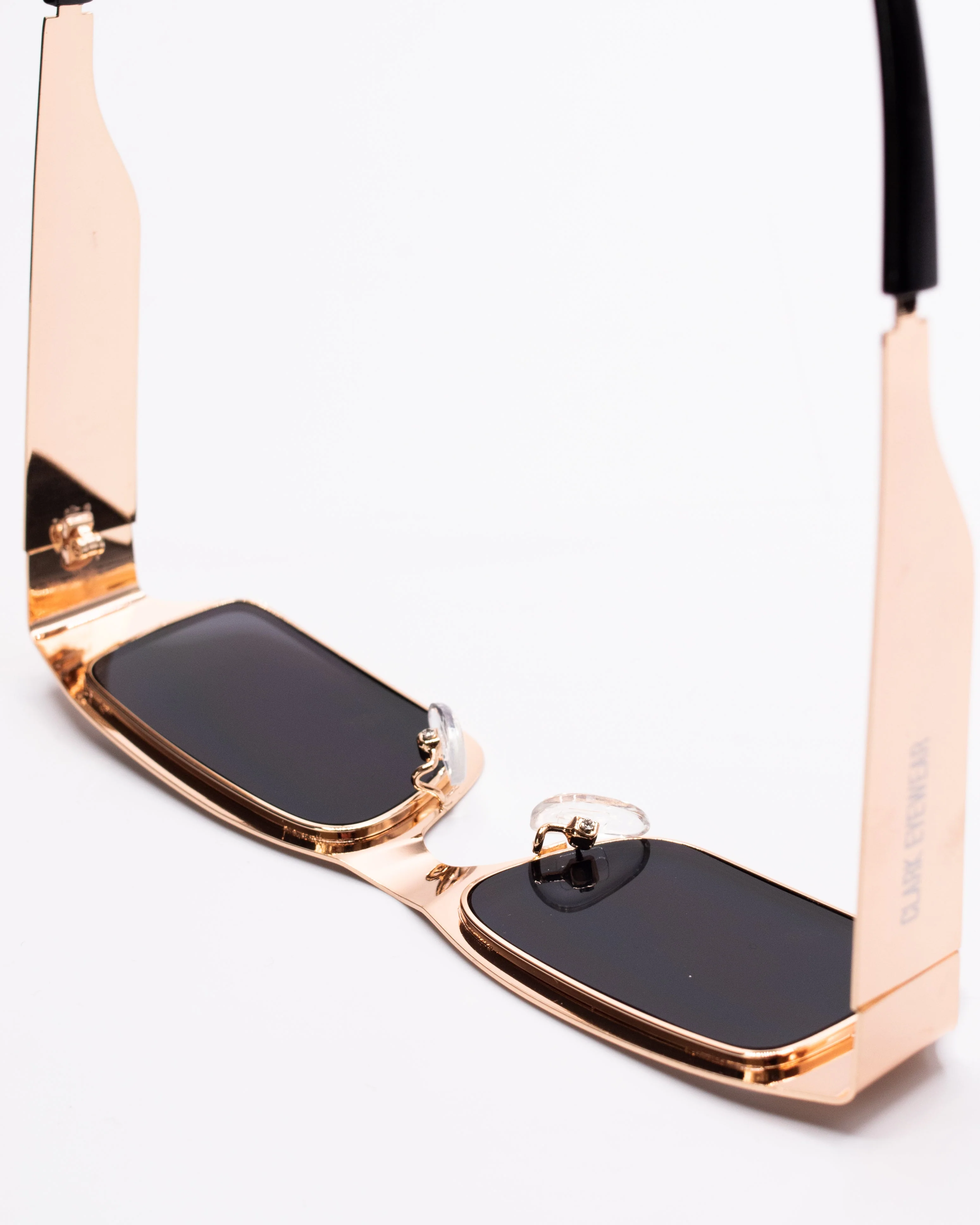 HENDRIX SUNGLASSES - GOLDEN/BLACK - Image 6