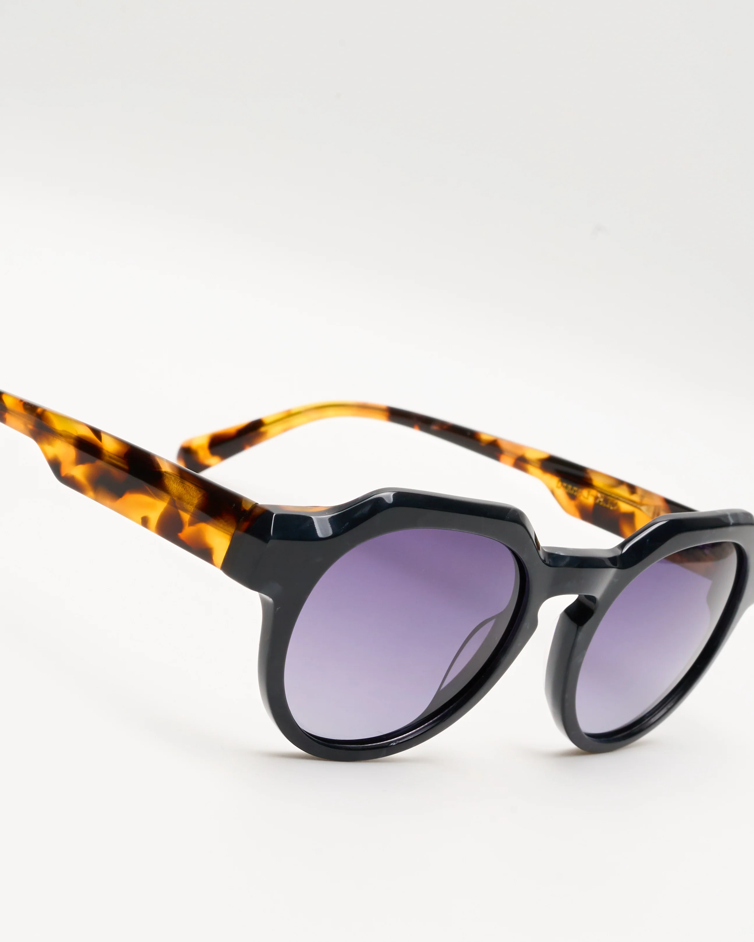 LENARD - BLACK TORTOISE / SMOKE - Image 6