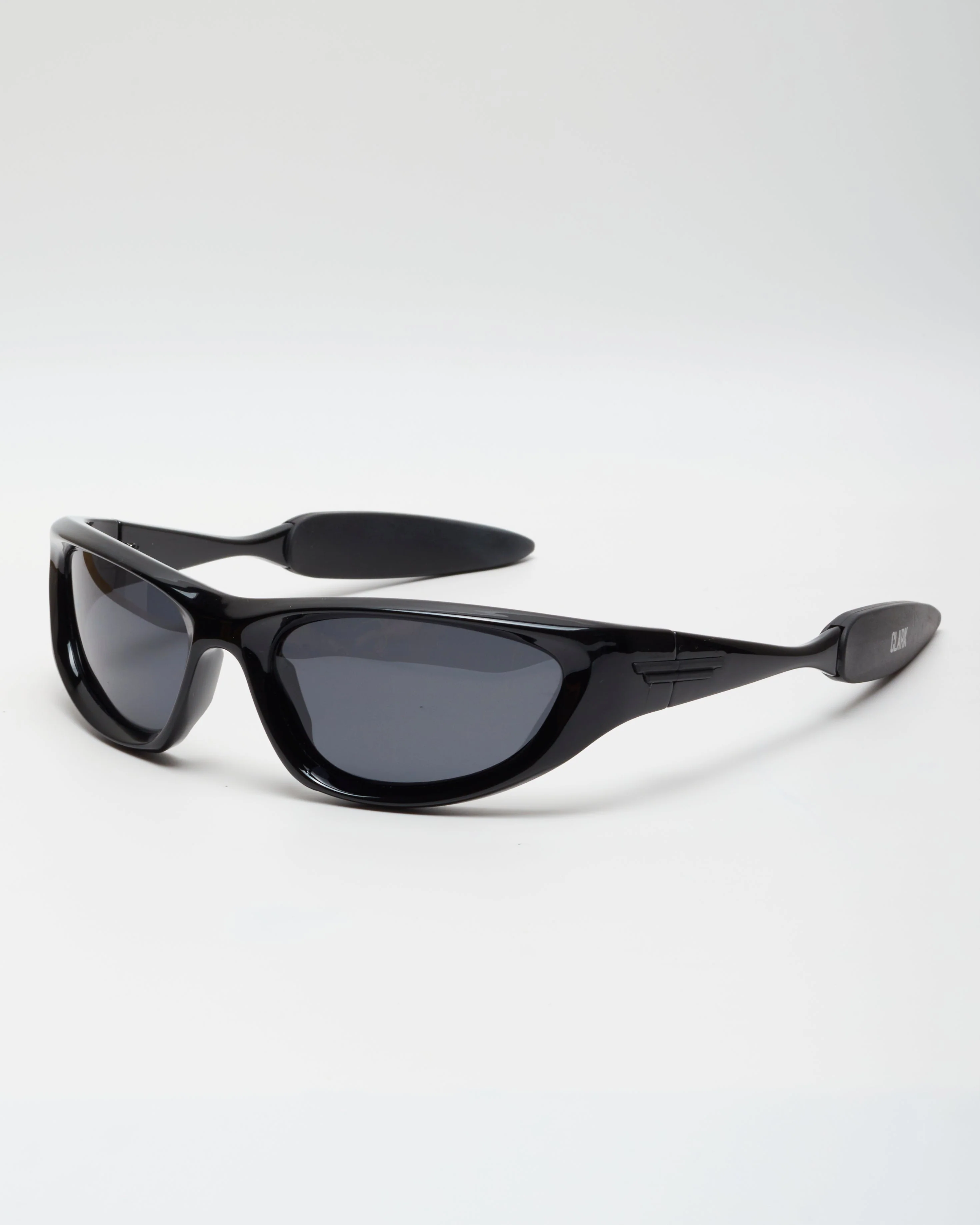 NOVA SUNGLASSES - BLACK / SMOKE