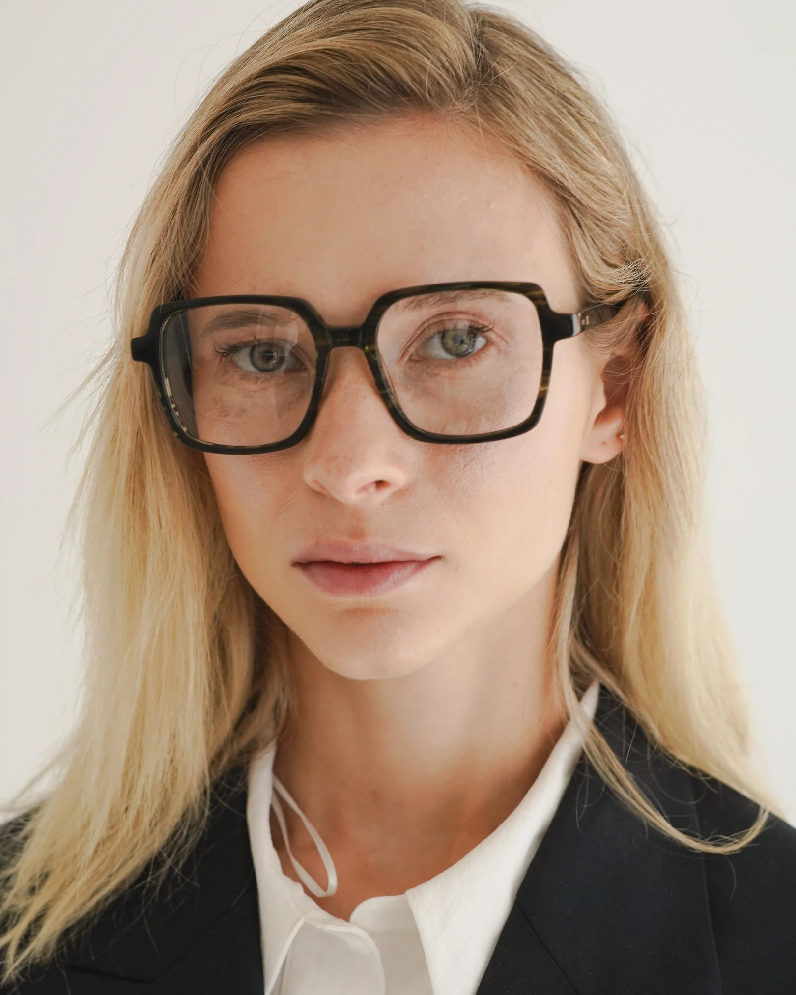 VITTORIA - OLIVE TORTOISE - Image 3