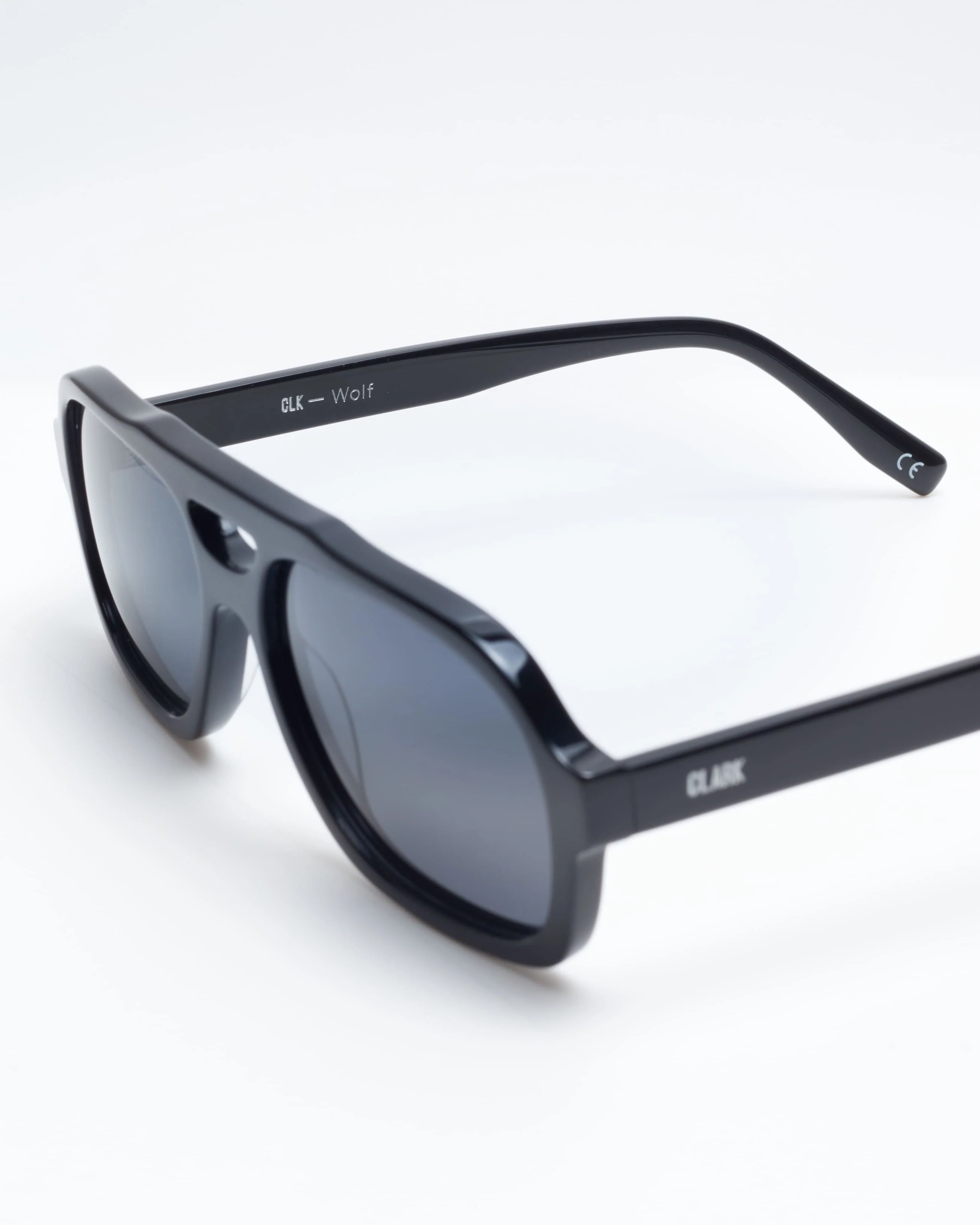 WOLF SUNGLASSES - BLACK - Image 8